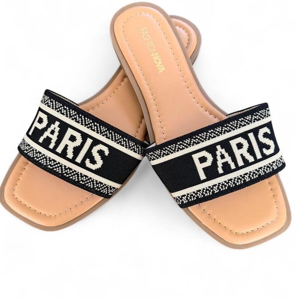 Fashion Nova PARIS Women's Black Slides Sandals Size 7.5